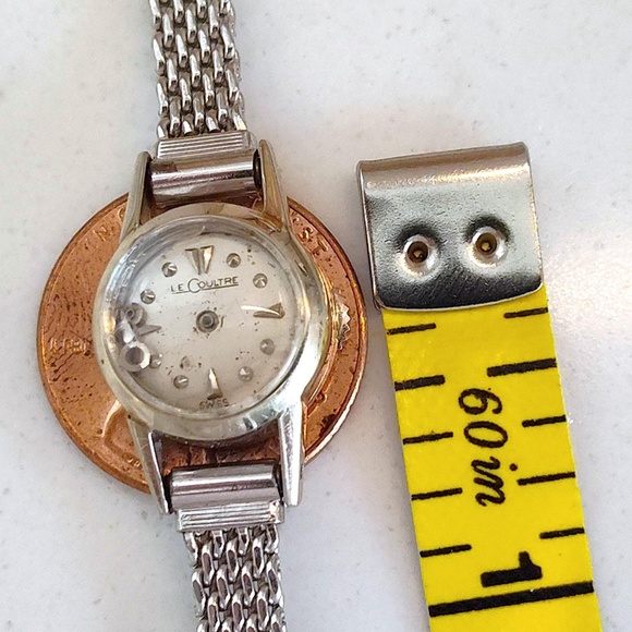 Rare Very Very Small Vintage LeCoultre 14K Gold 16 Jewel Back WindLadies… - Picture 6 of 14